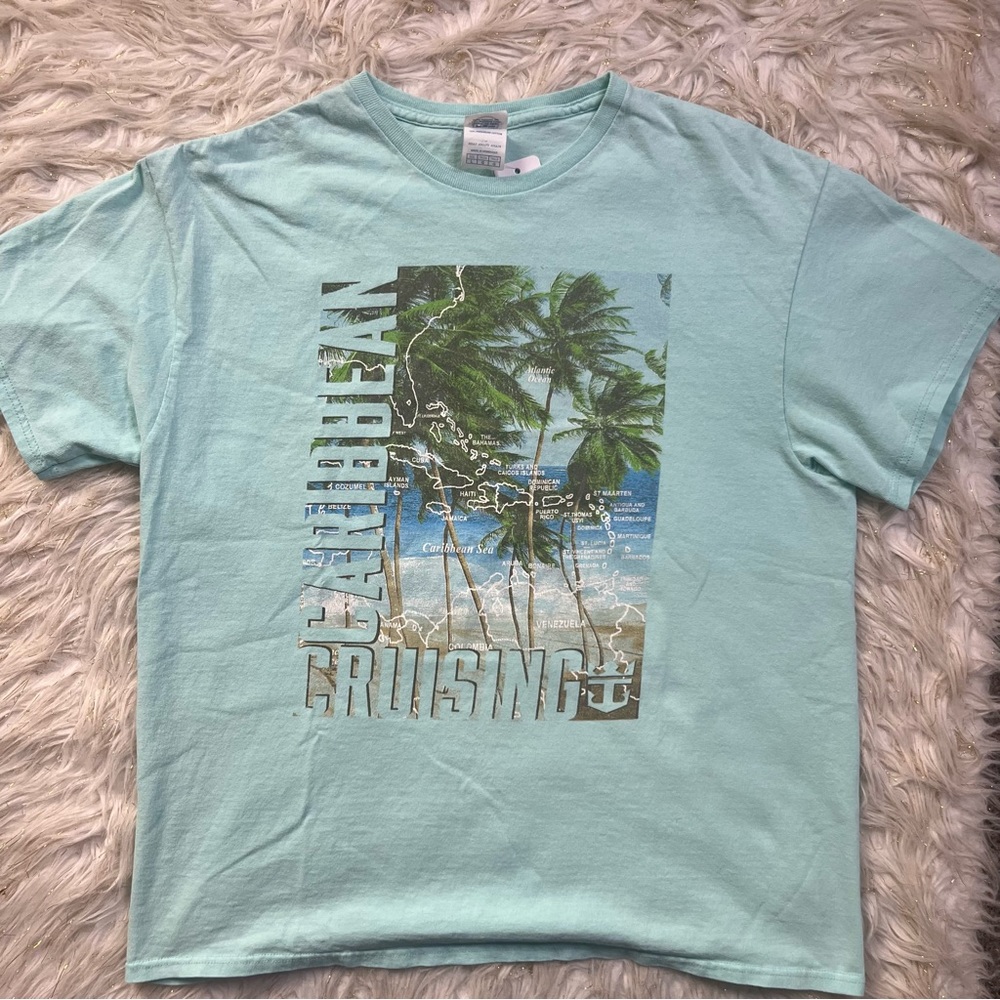 Caribbean vacation graphic tee